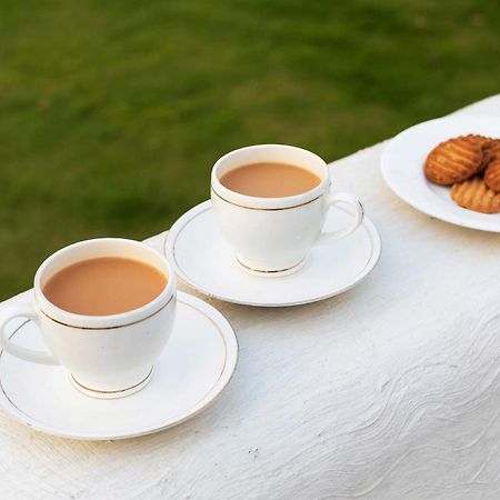 Stayvista At Talerock Inn Mountain View - Breakfast Included Valparai Exterior photo