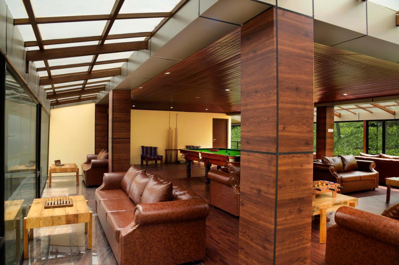 Stayvista At Talerock Inn Mountain View - Breakfast Included Valparai Exterior photo